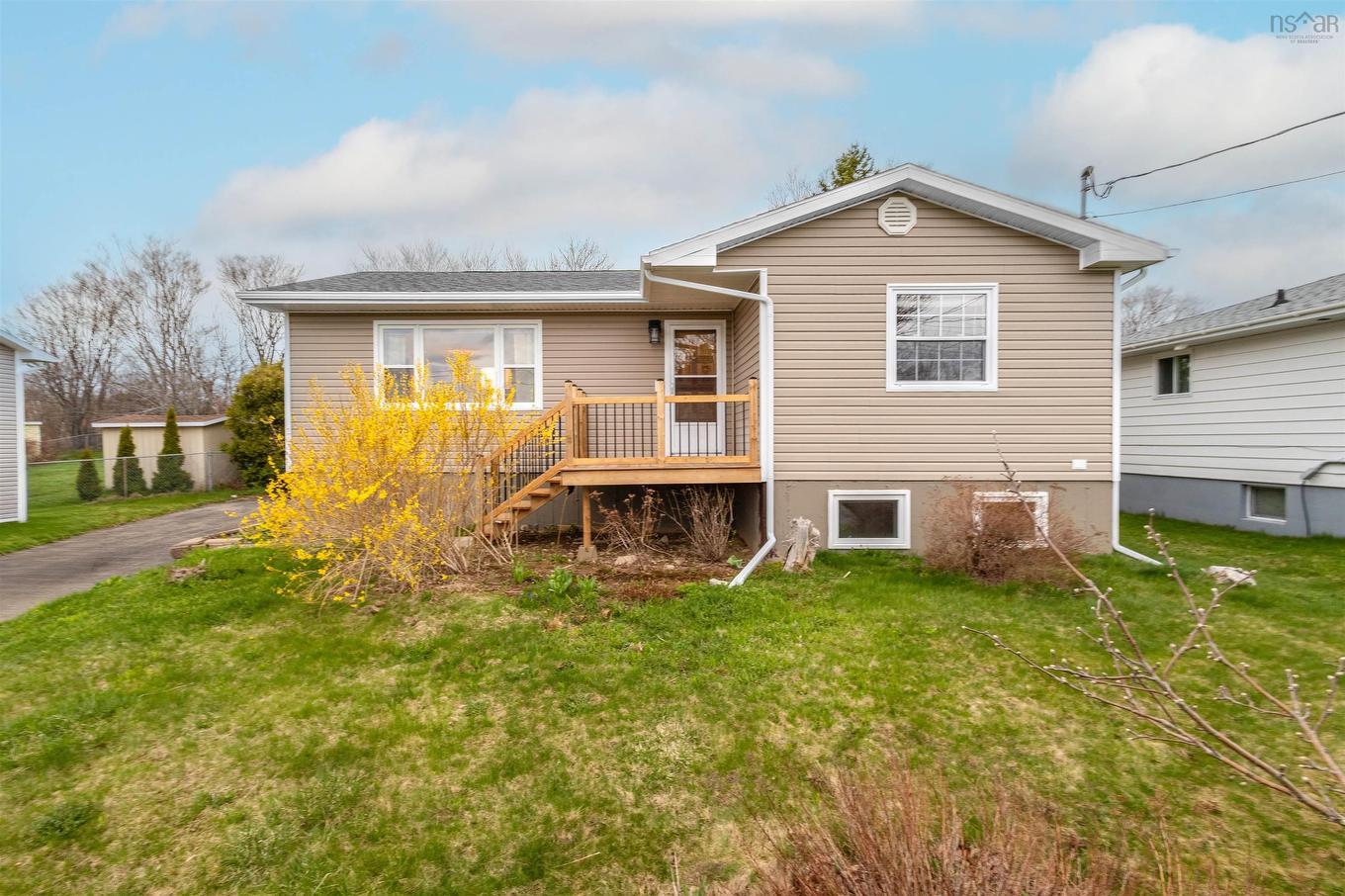 42 Holic Avenue, North Sydney, NS