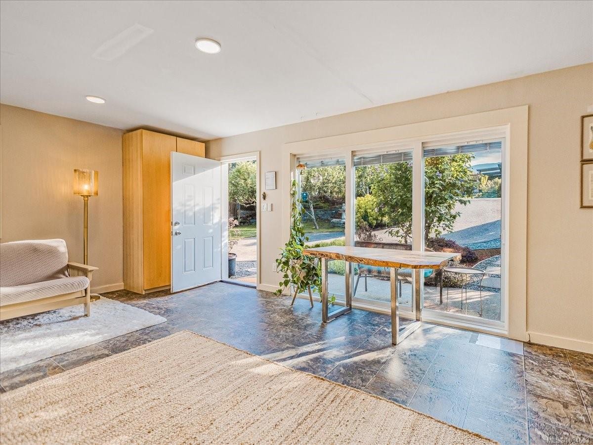 3298 Cook St, Chemainus, BC