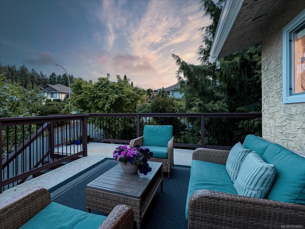 3298 Cook St, Chemainus, BC
