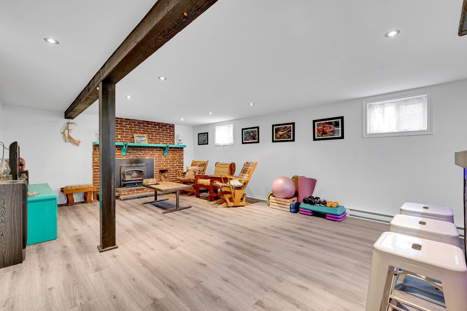 Family Room - 1239 6E Rue, Saint-Jérôme, QC - Indoor With Fireplace
