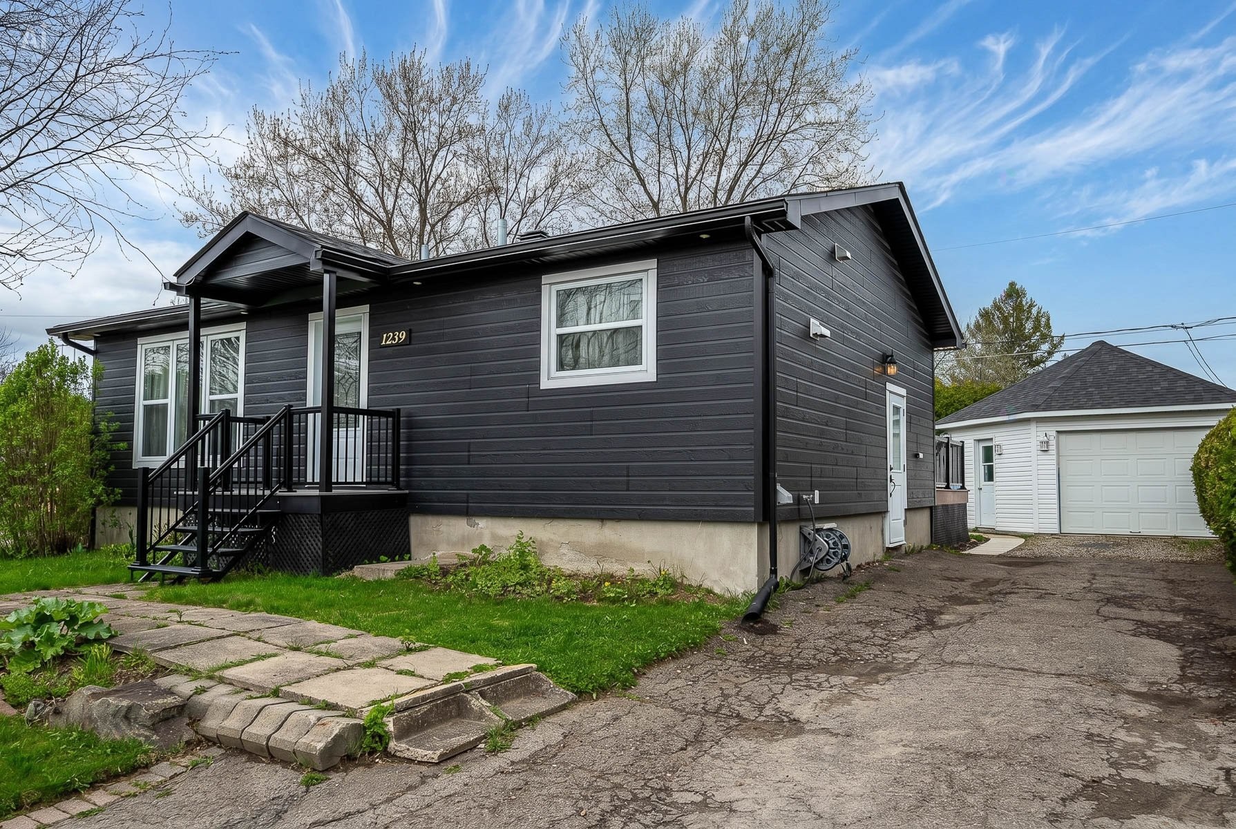 Front of Structure - 1239 6E Rue, Saint-Jérôme, QC - Outdoor