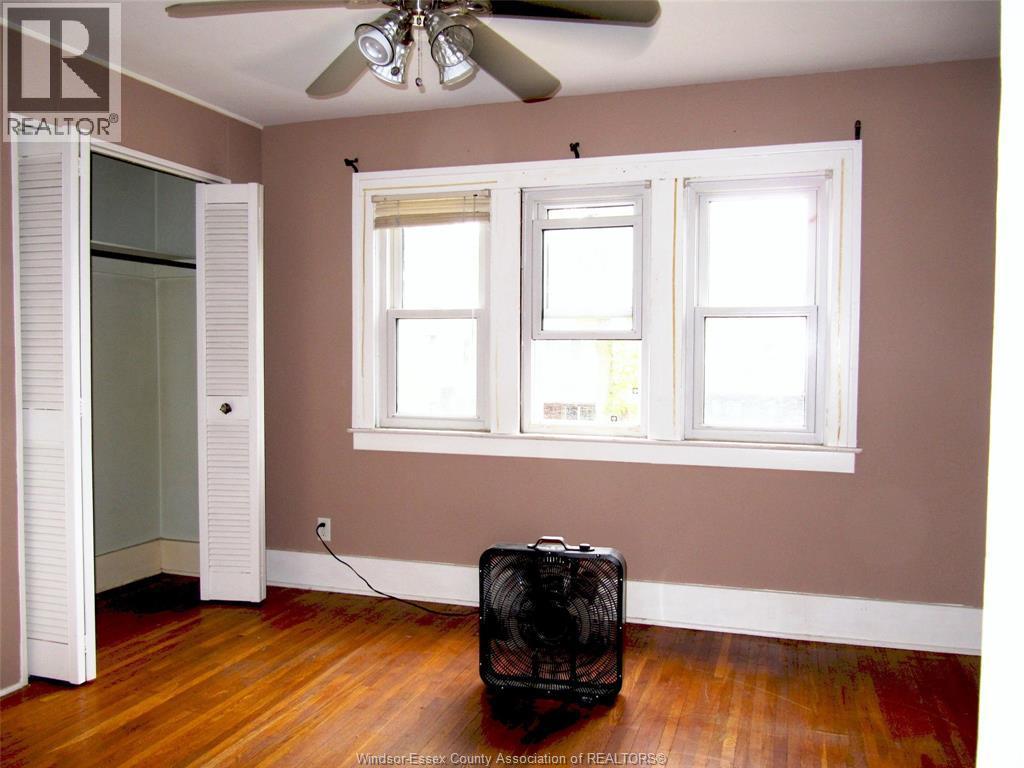 1063 Bruce, Windsor, ON - Indoor Photo Showing Other Room