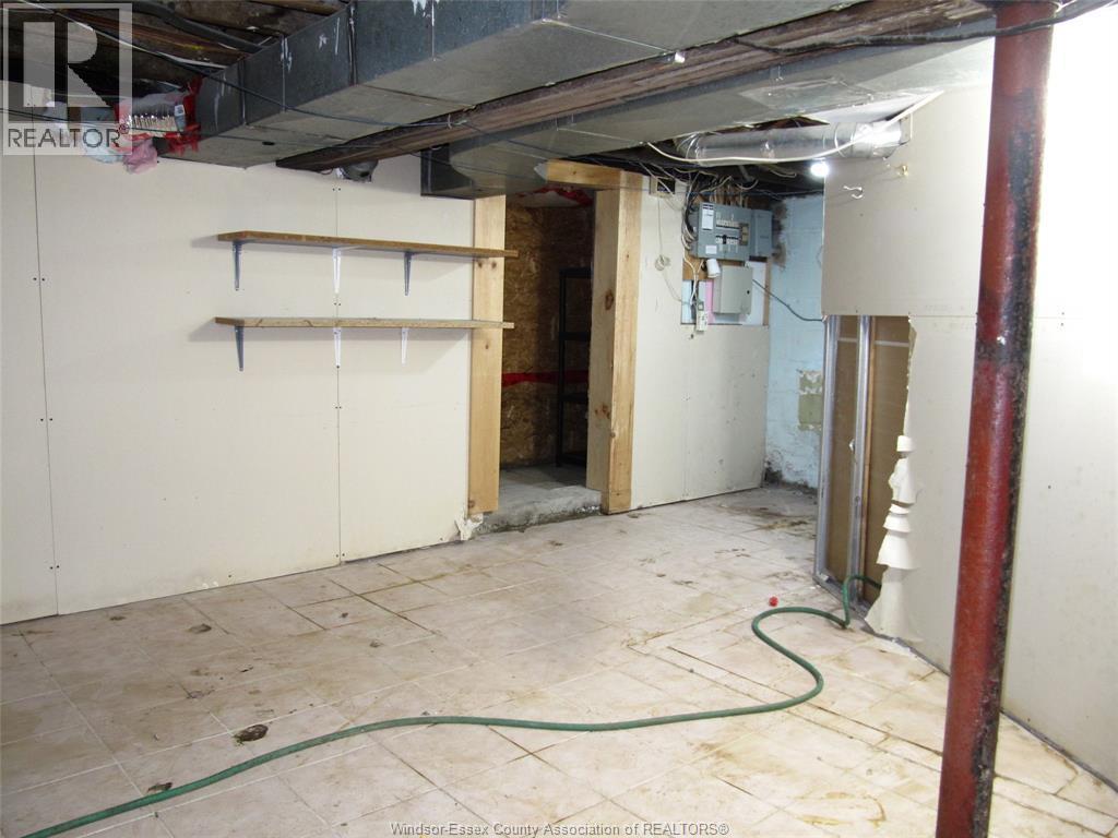 1063 Bruce, Windsor, ON - Indoor Photo Showing Basement