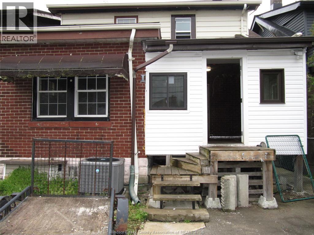 1063 Bruce, Windsor, ON - Outdoor