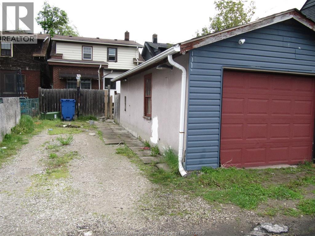 1063 Bruce, Windsor, ON - Outdoor