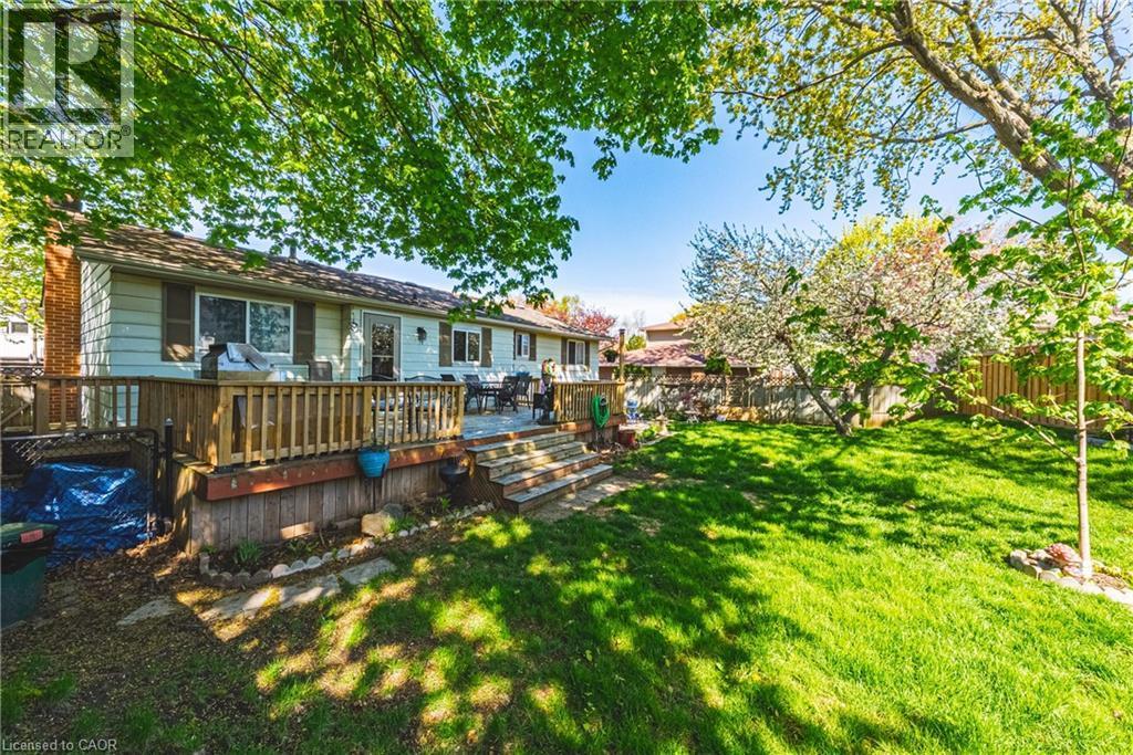 2231 Sandringham Drive, Burlington, ON - Outdoor With Deck Patio Veranda