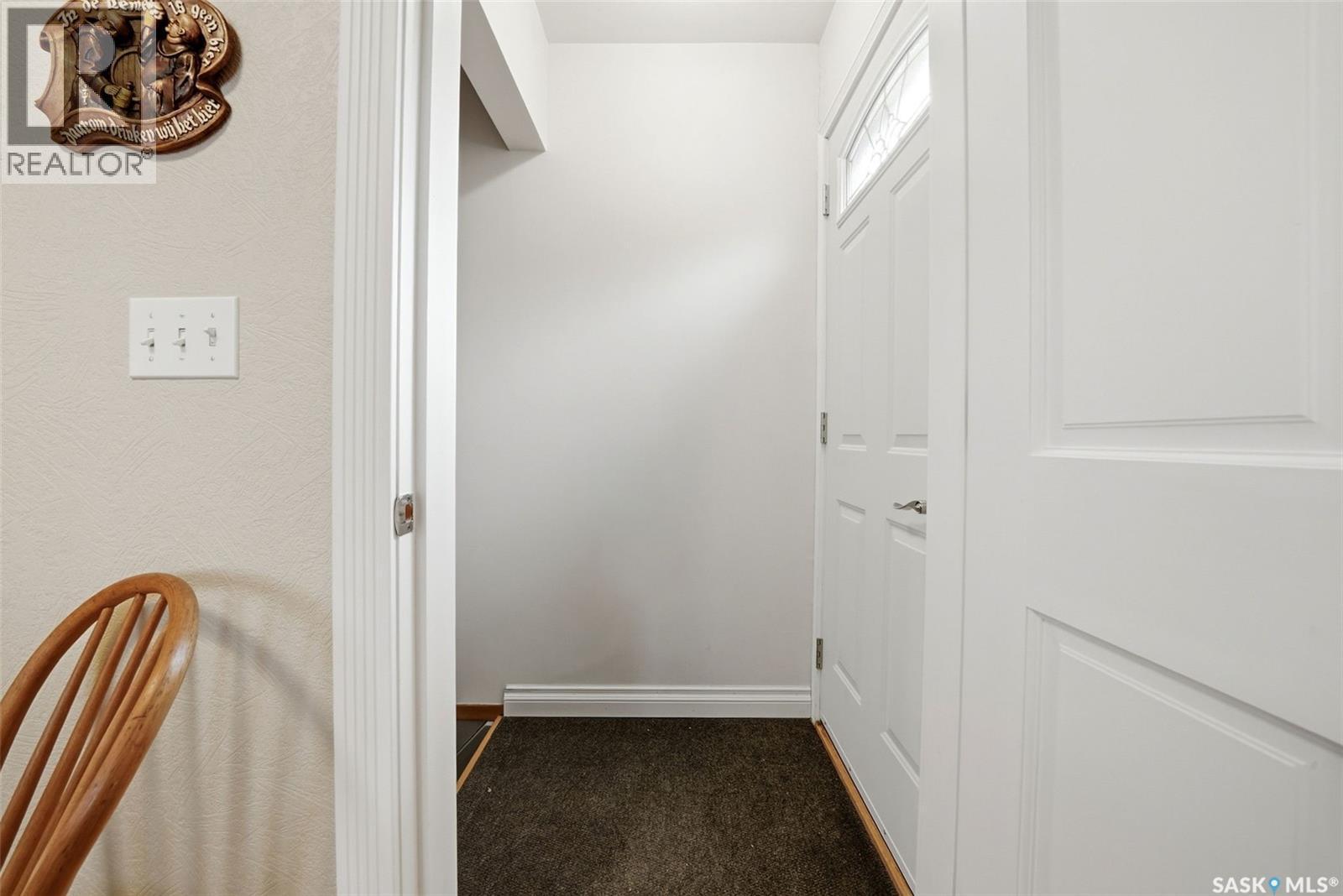 229 20Th Avenue E, Regina, SK - Indoor Photo Showing Other Room