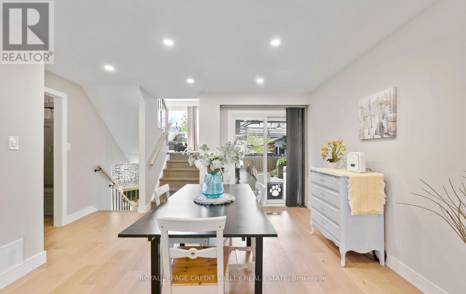 24 Pluto Drive, Brampton, ON - Indoor