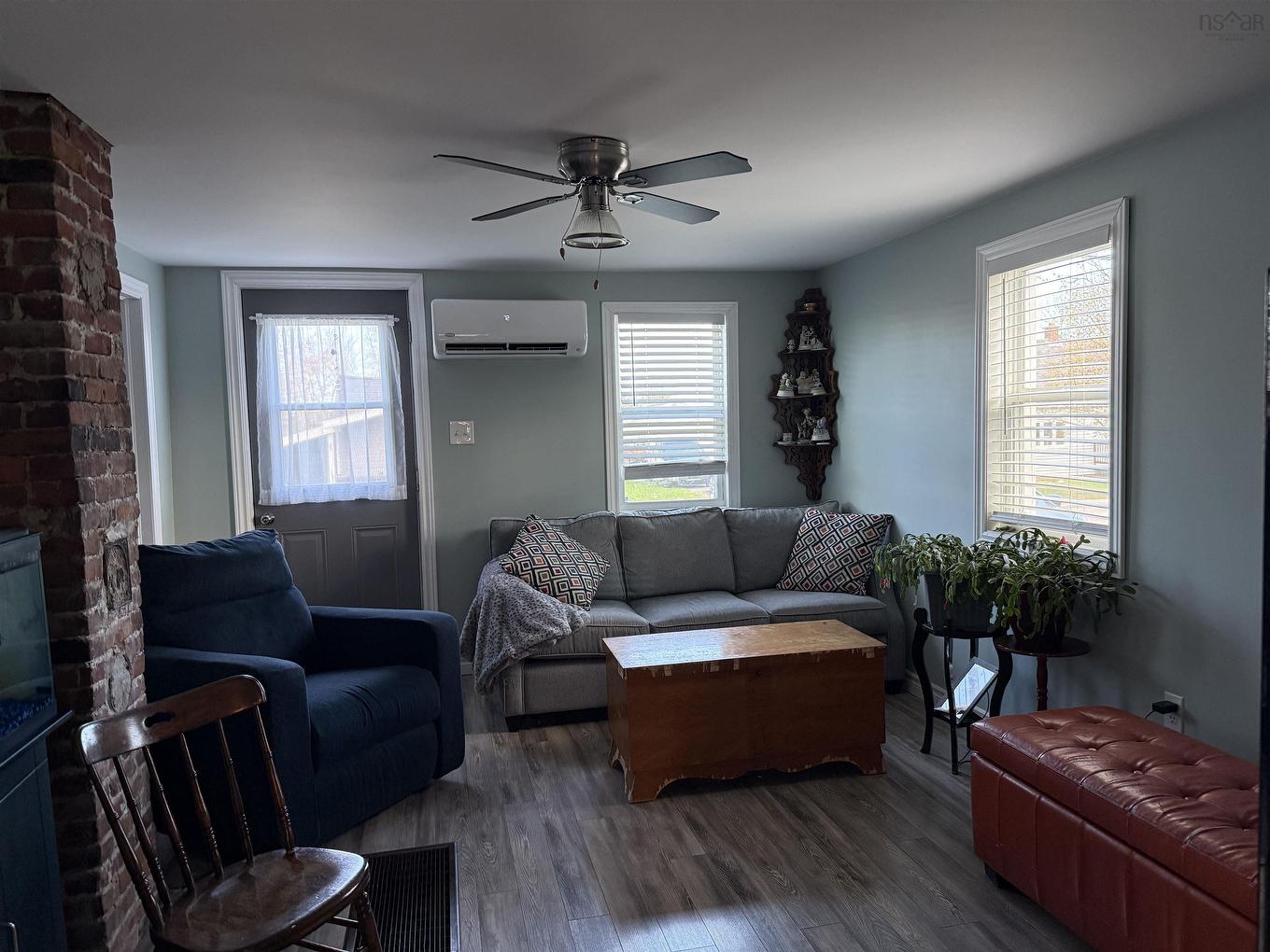 39 Coll Avenue, Stellarton, NS