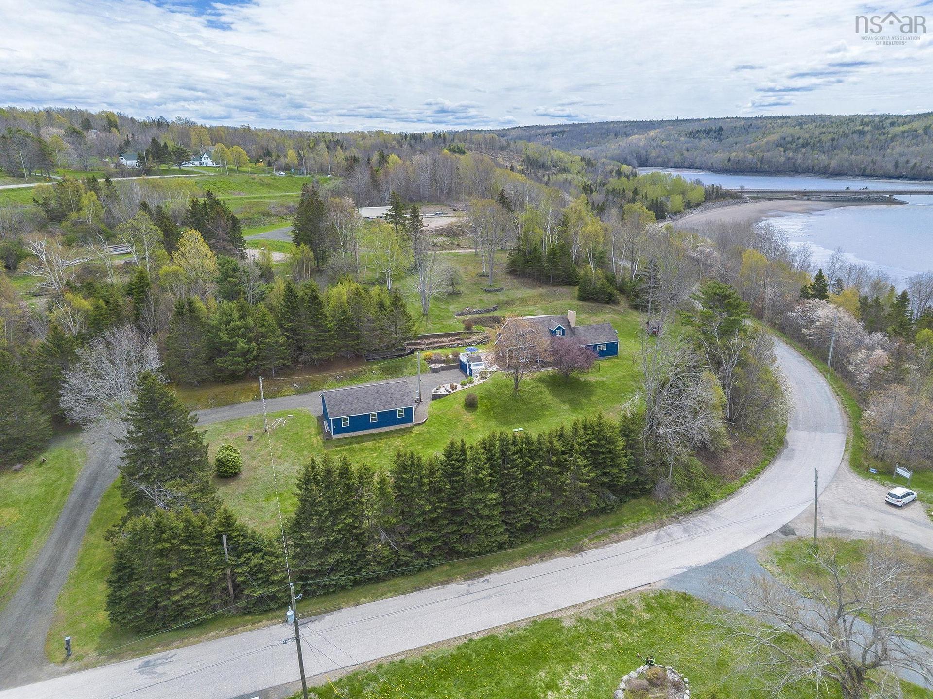 109 Old Trunk 1, Deep Brook, NS