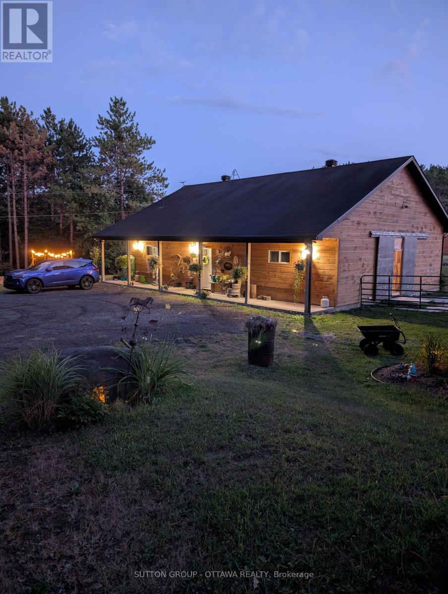 5315 Pearl Road, Champlain, ON