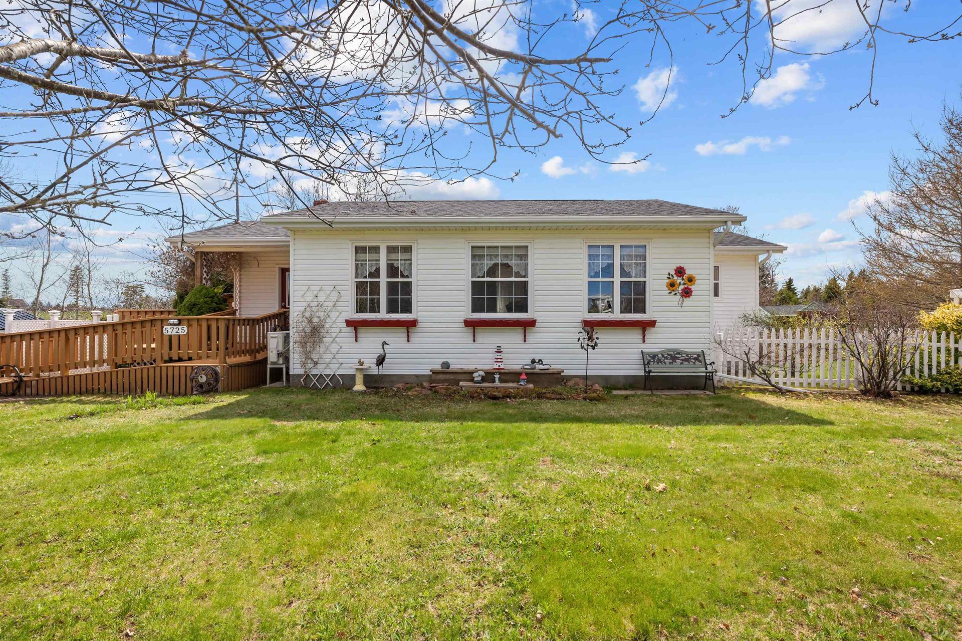 5725 Rustico Road, Rustico, PE