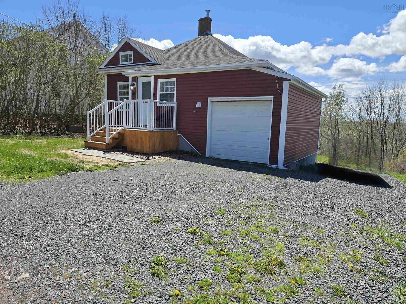 66 Oak Street, Trenton, NS