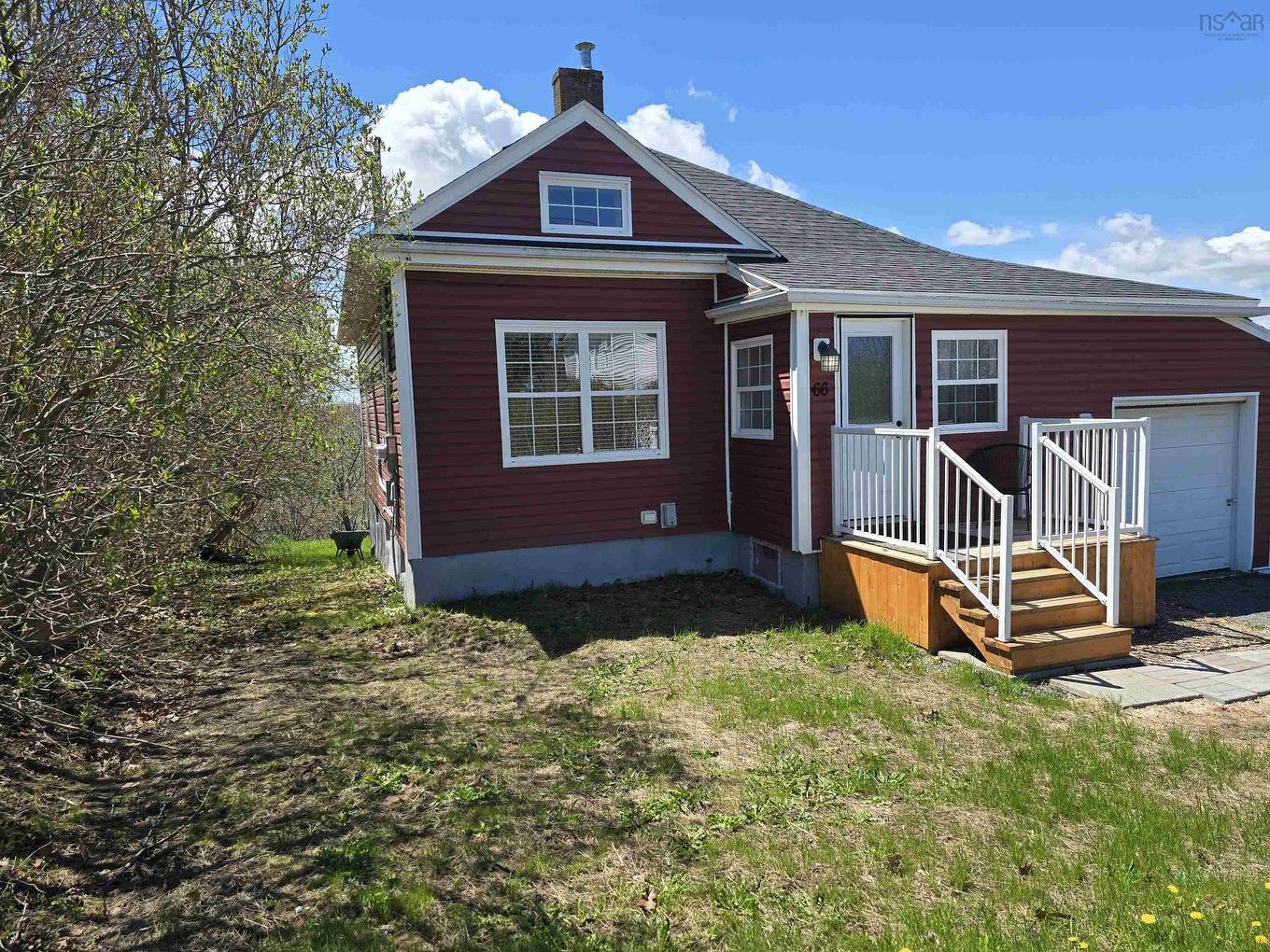 66 Oak Street, Trenton, NS