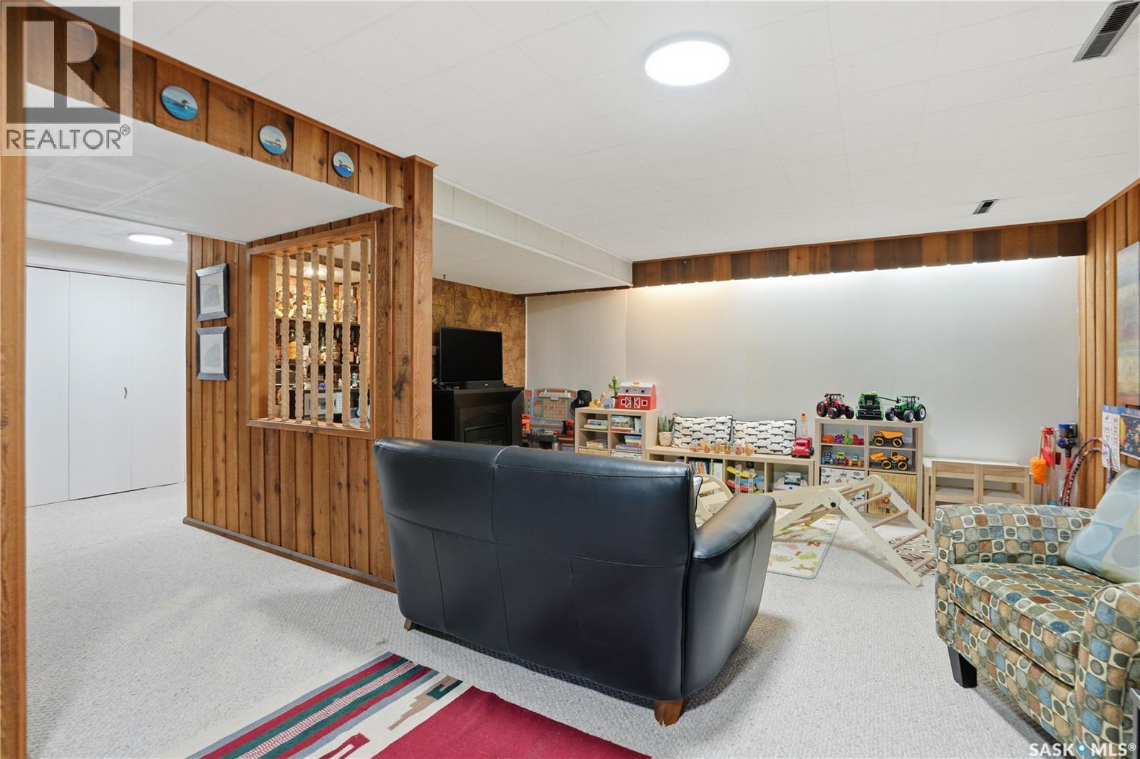 89 Phillips Crescent, Saskatoon, SK - Indoor