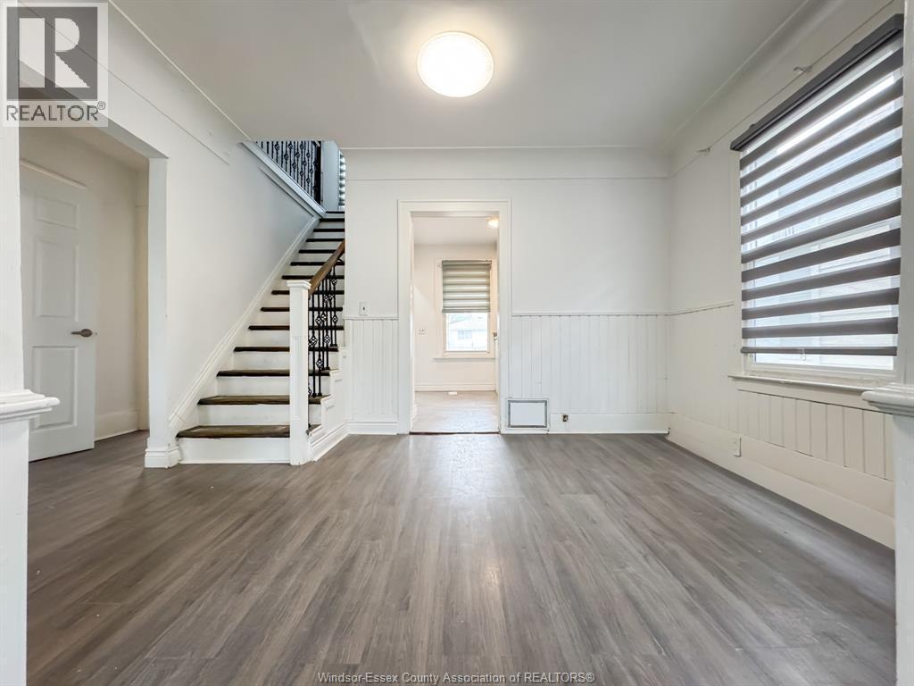 1842 Drouillard, Windsor, ON - Indoor Photo Showing Other Room