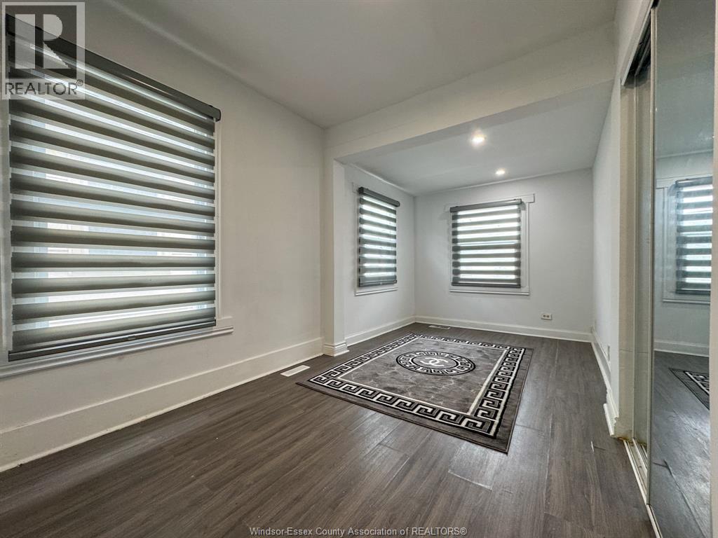 1842 Drouillard, Windsor, ON - Indoor Photo Showing Other Room