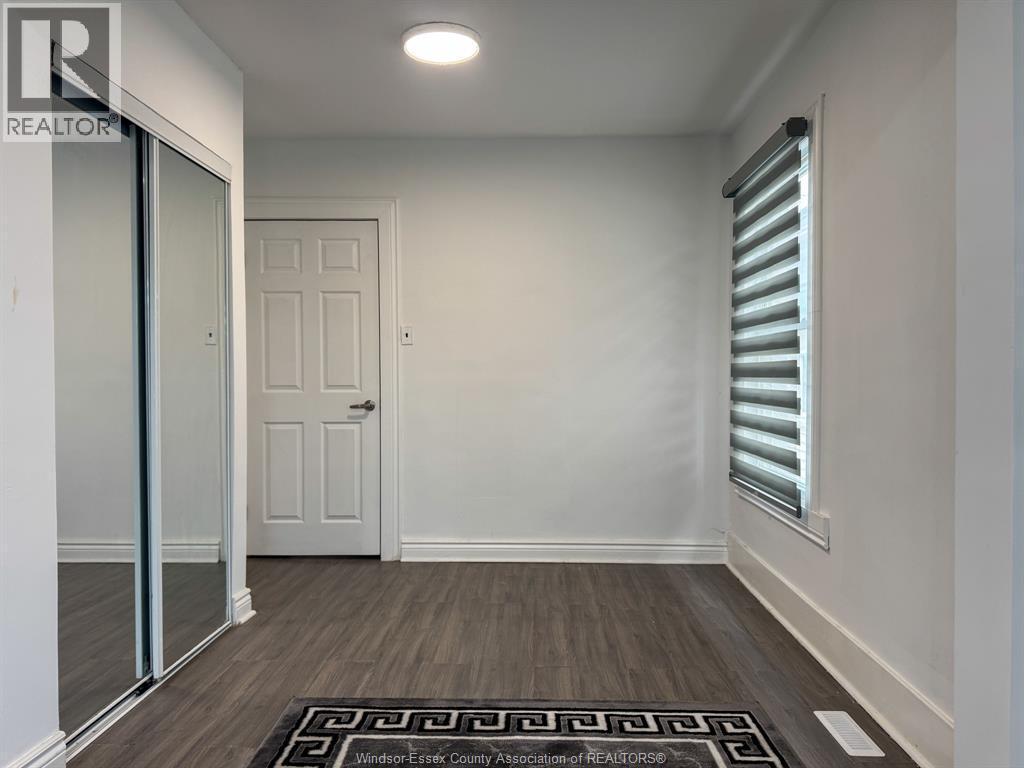 1842 Drouillard, Windsor, ON - Indoor Photo Showing Other Room