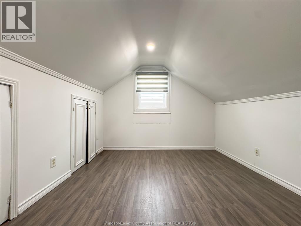 1842 Drouillard, Windsor, ON - Indoor Photo Showing Other Room