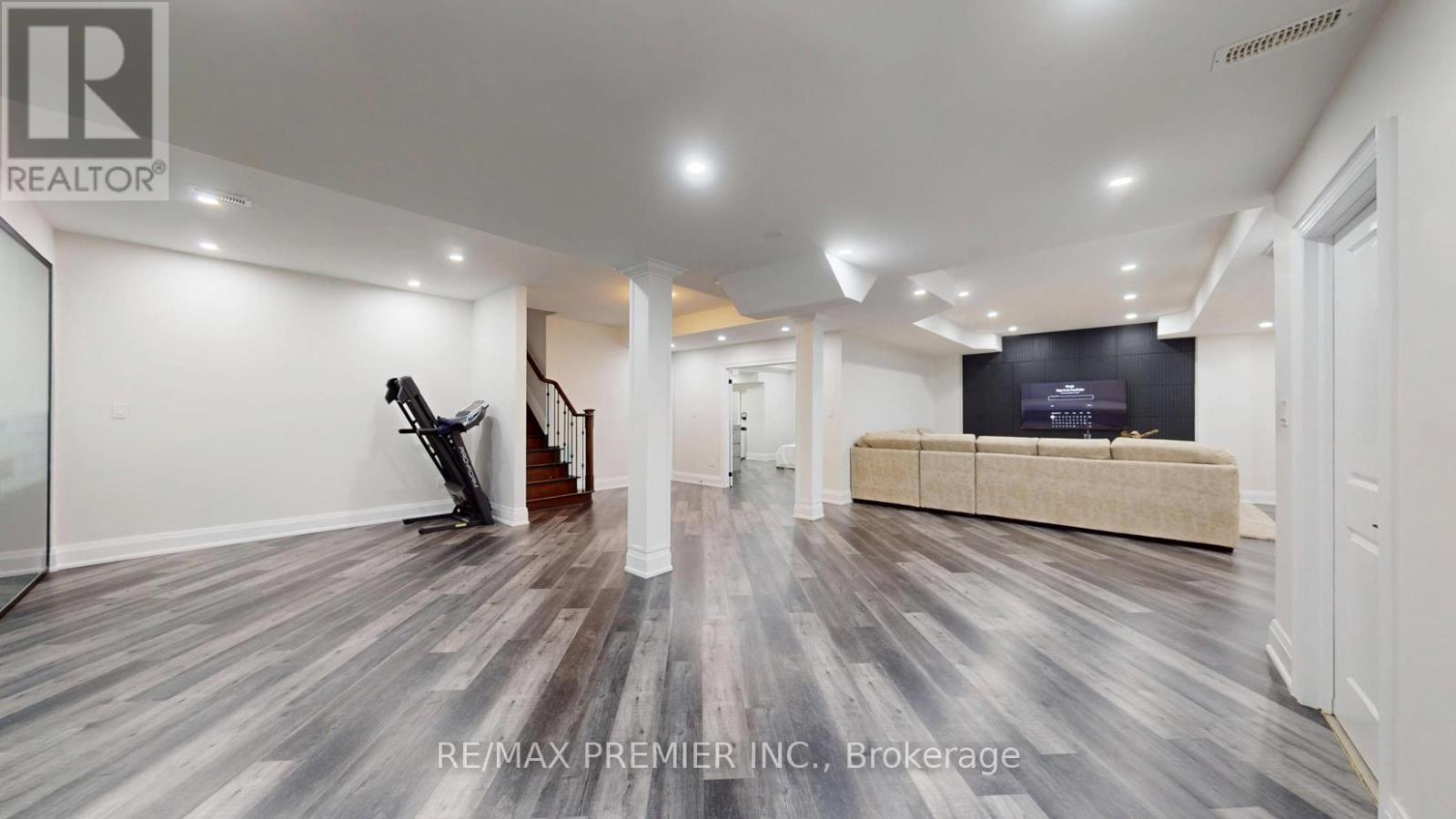 95 Sarracini Crescent, Vaughan, ON - Indoor