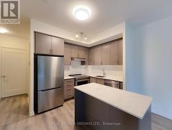 618 - 9000 JANE STREET Vaughan, ON L4K 0M6