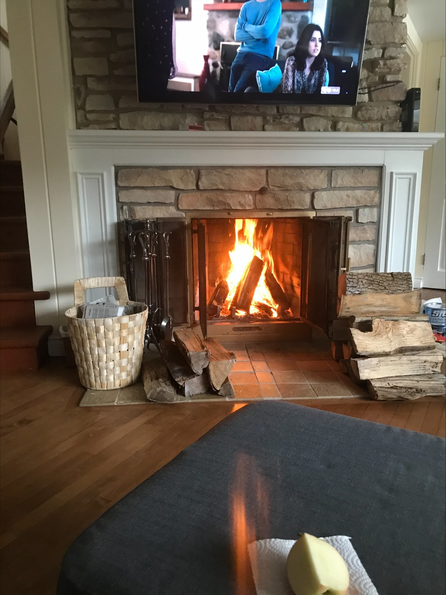 Interior - 220 Ch. Du Lac-Duhamel, Mont-Tremblant, QC - Indoor With Fireplace