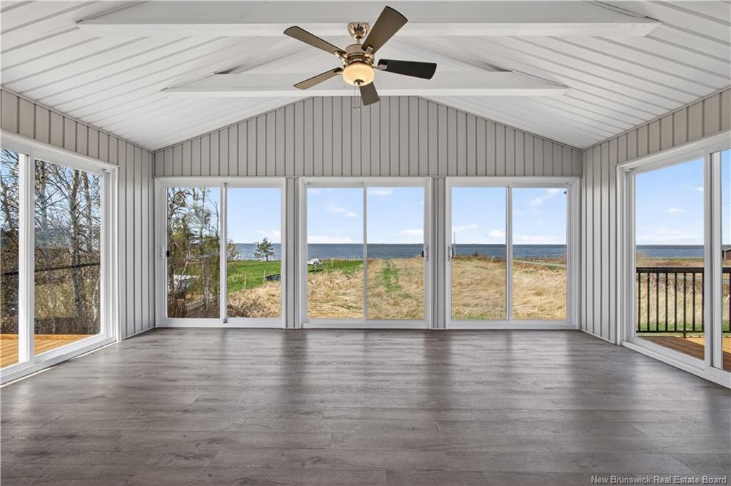 17 North Bayview Rd, Baie-Sainte-Anne, NB