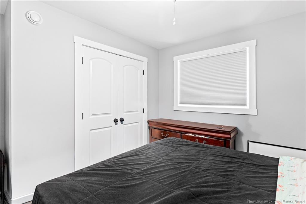 210 Mcneill Ave, Fredericton, NB