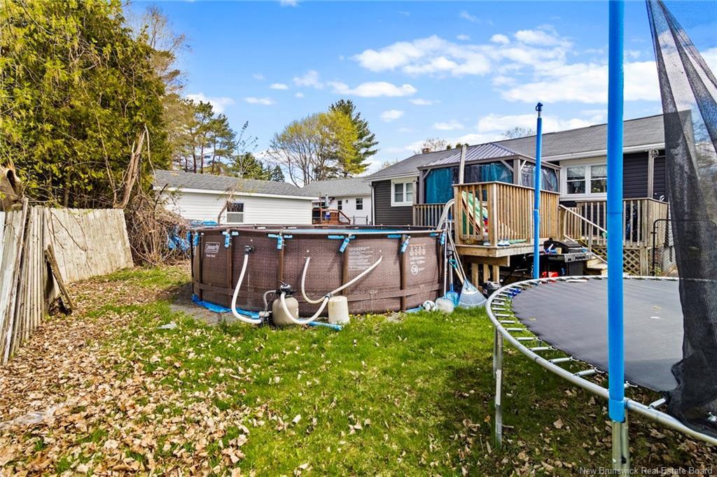 210 Mcneill Ave, Fredericton, NB
