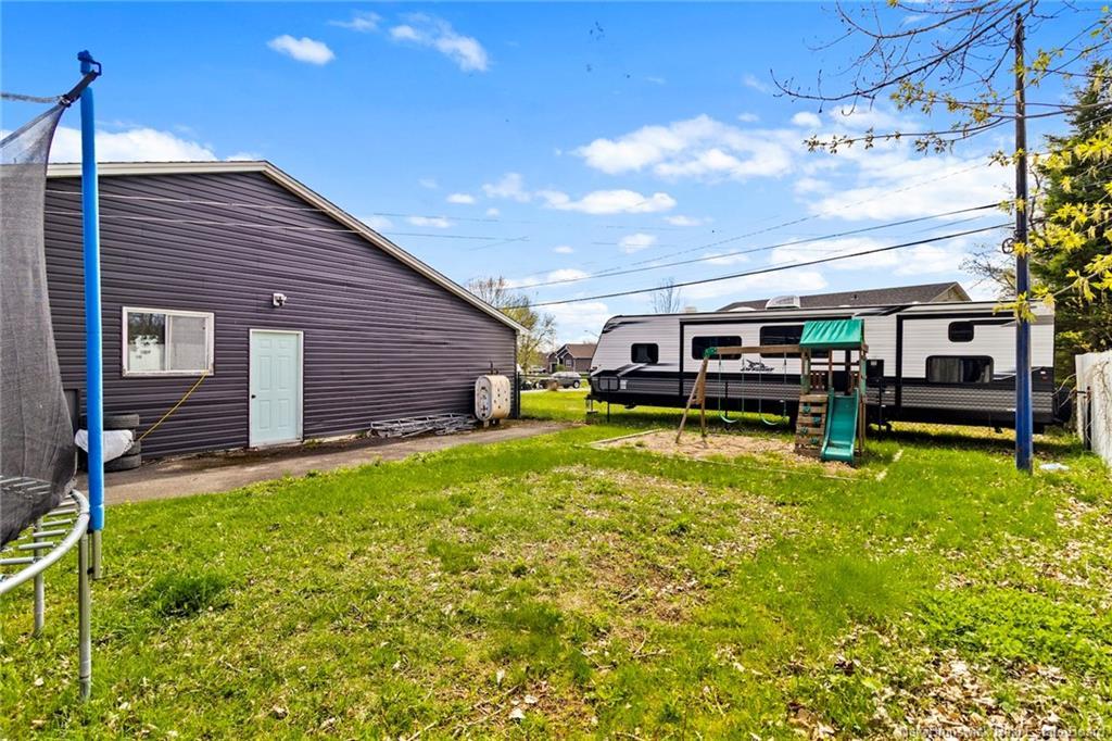 210 Mcneill Ave, Fredericton, NB