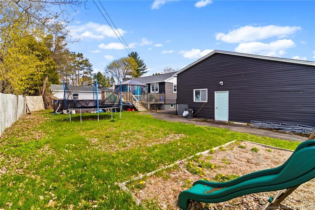 210 Mcneill Ave, Fredericton, NB