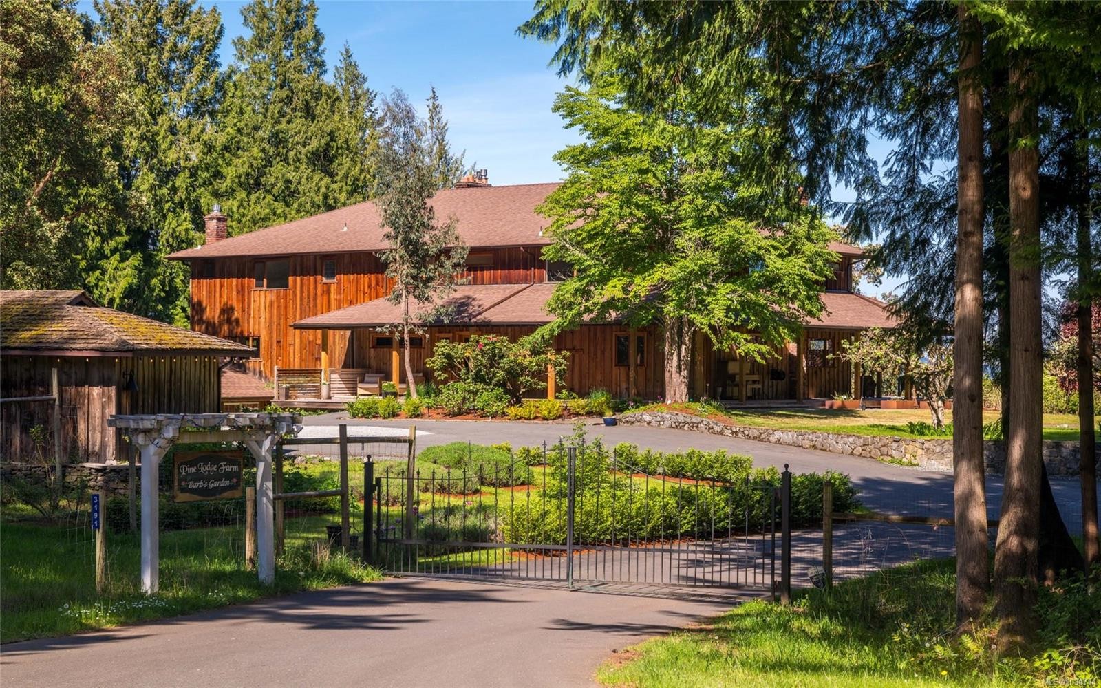 3191 Mutter Rd, Mill Bay, BC