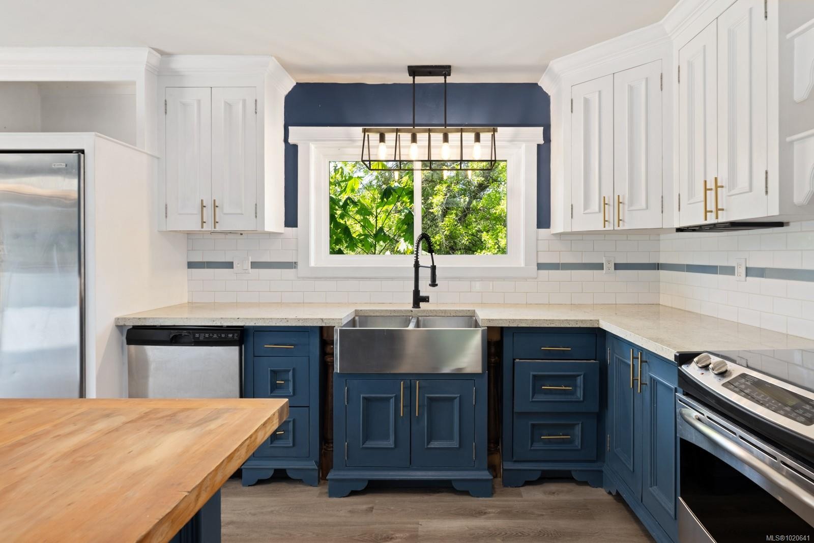 1435 Cherry Point Rd, Cowichan Bay, BC