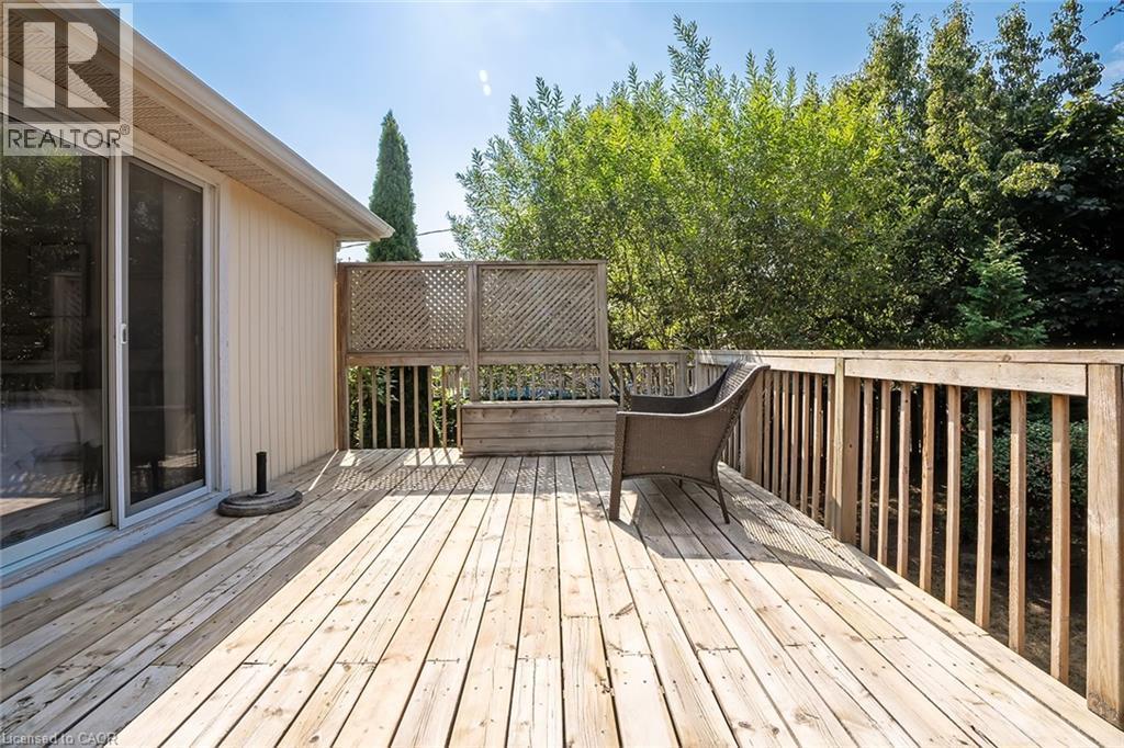 652 Ardleigh Crescent, Burlington, ON - Outdoor With Deck Patio Veranda With Exterior