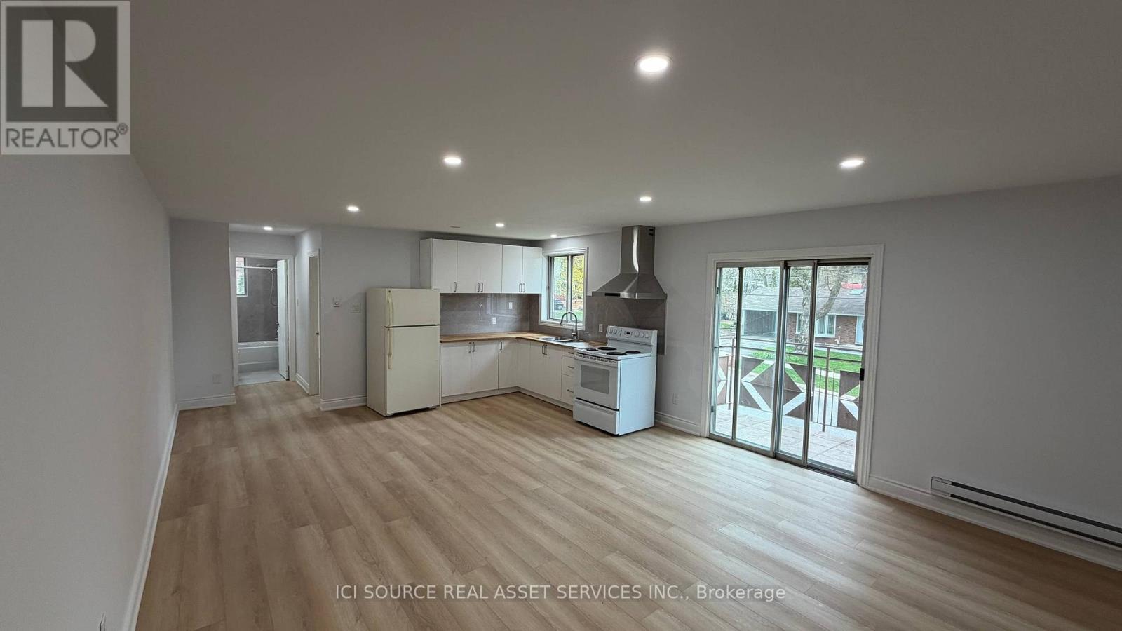 4 - 3 Faulkner Street, Orangeville, ON - Indoor Photo Showing Kitchen