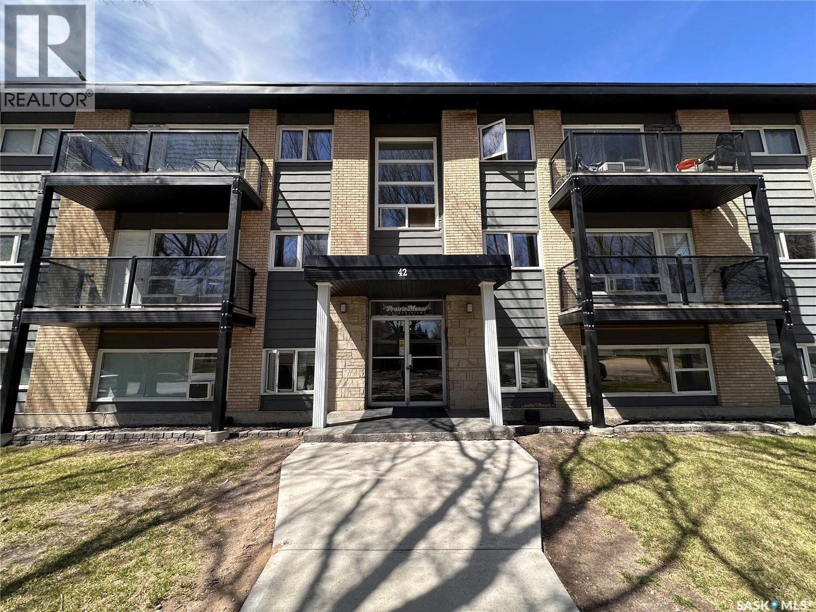 26 42 Spence Street, Regina, SK - Outdoor With Facade