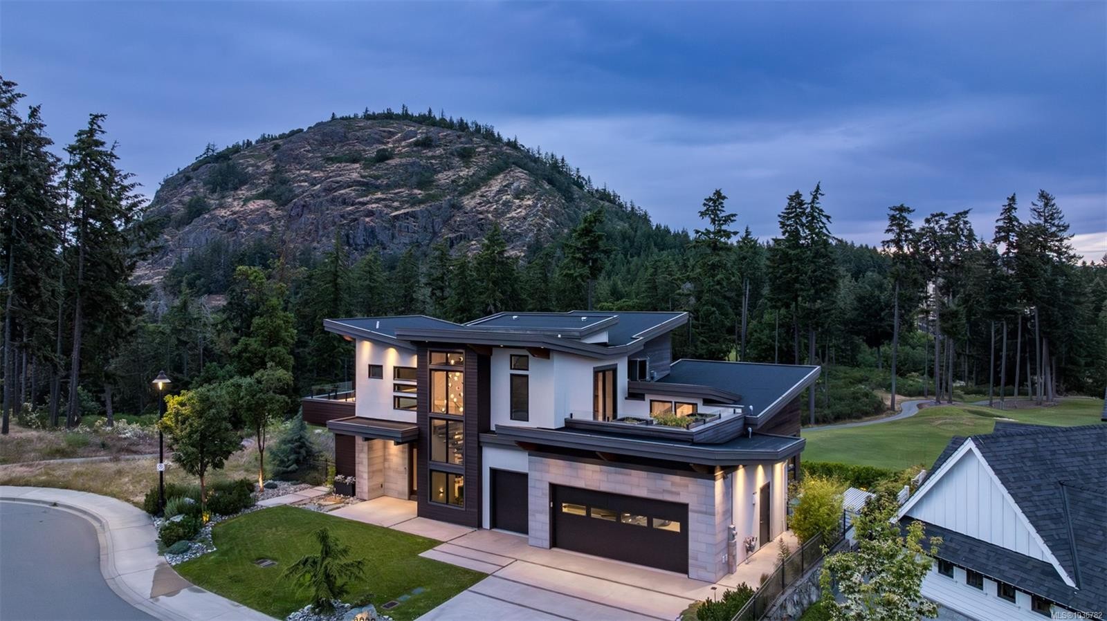 2022 Pebble Dr, Langford, BC