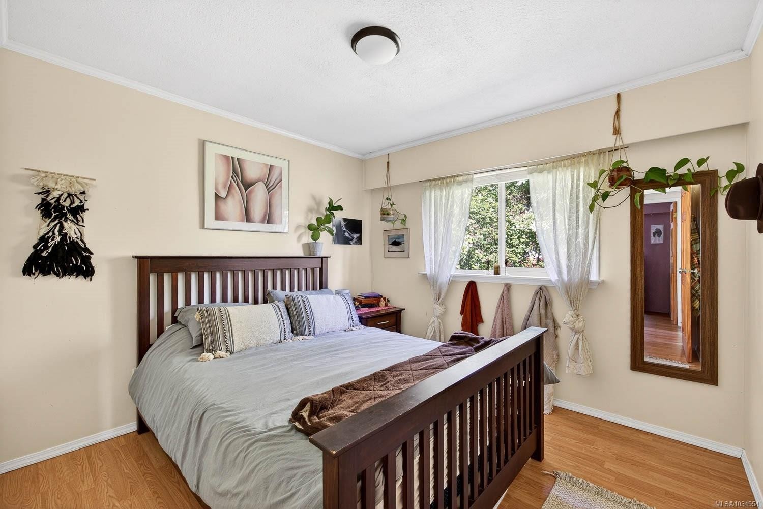 206 Roland Rd, Salt Spring, BC