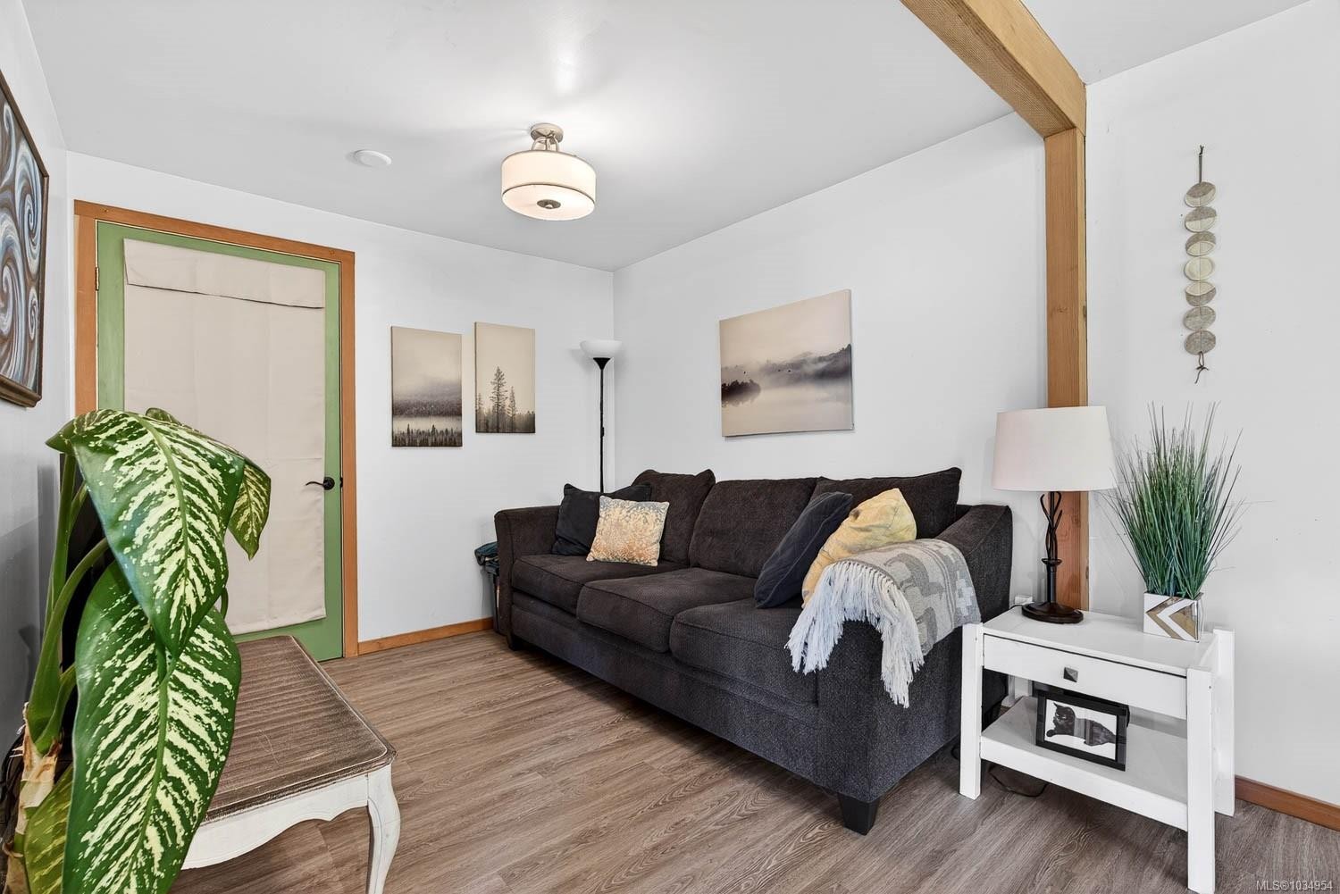 206 Roland Rd, Salt Spring, BC
