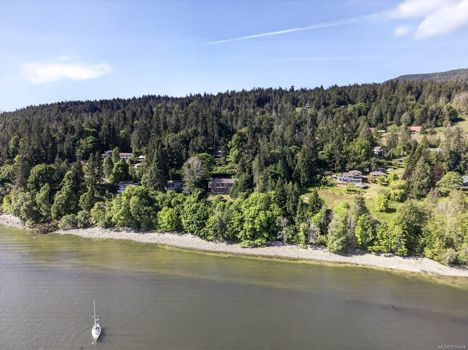 206 Roland Rd, Salt Spring, BC