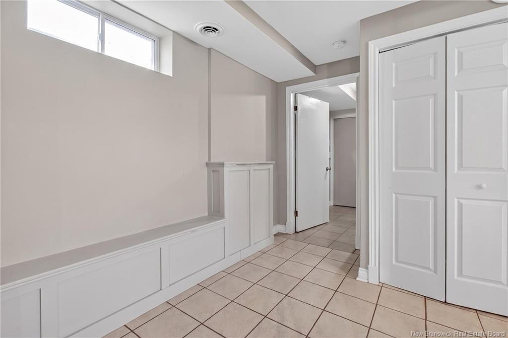 9 Mansfield, Moncton, NB