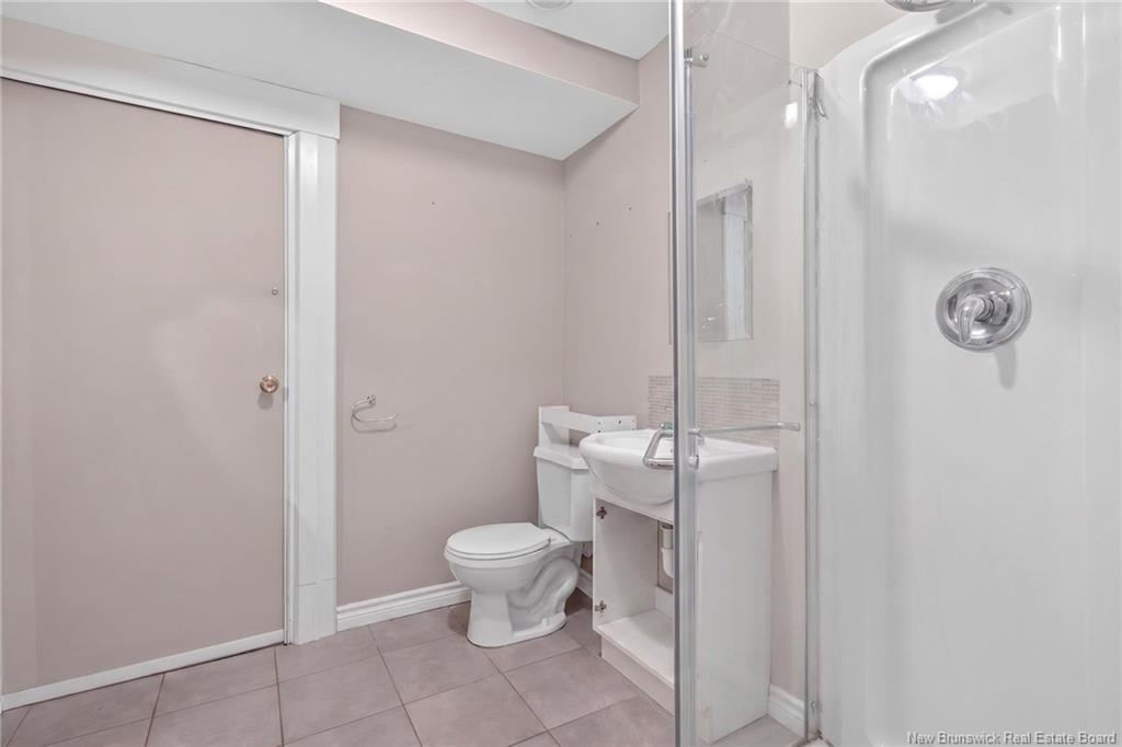 9 Mansfield, Moncton, NB