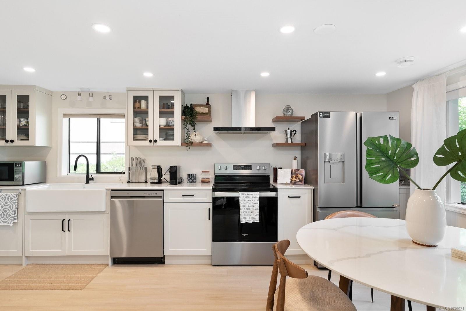1055 Trillium Rd, Langford, BC