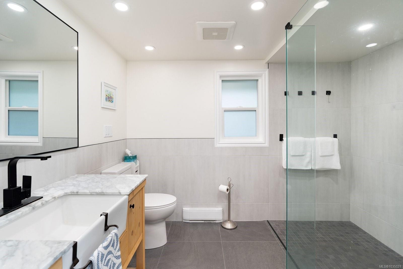 1055 Trillium Rd, Langford, BC