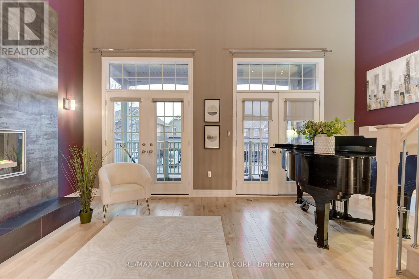 310 Leitch Landing, Milton, ON - Indoor With Fireplace