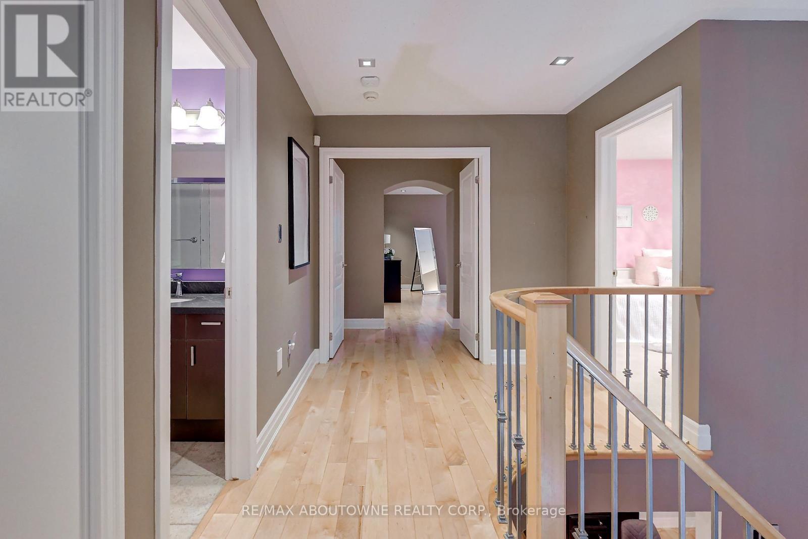 310 Leitch Landing, Milton, ON - Indoor Photo Showing Other Room