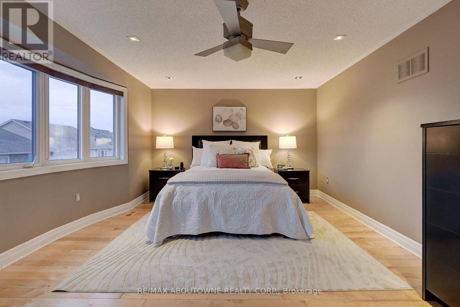 310 Leitch Landing, Milton, ON - Indoor Photo Showing Bedroom