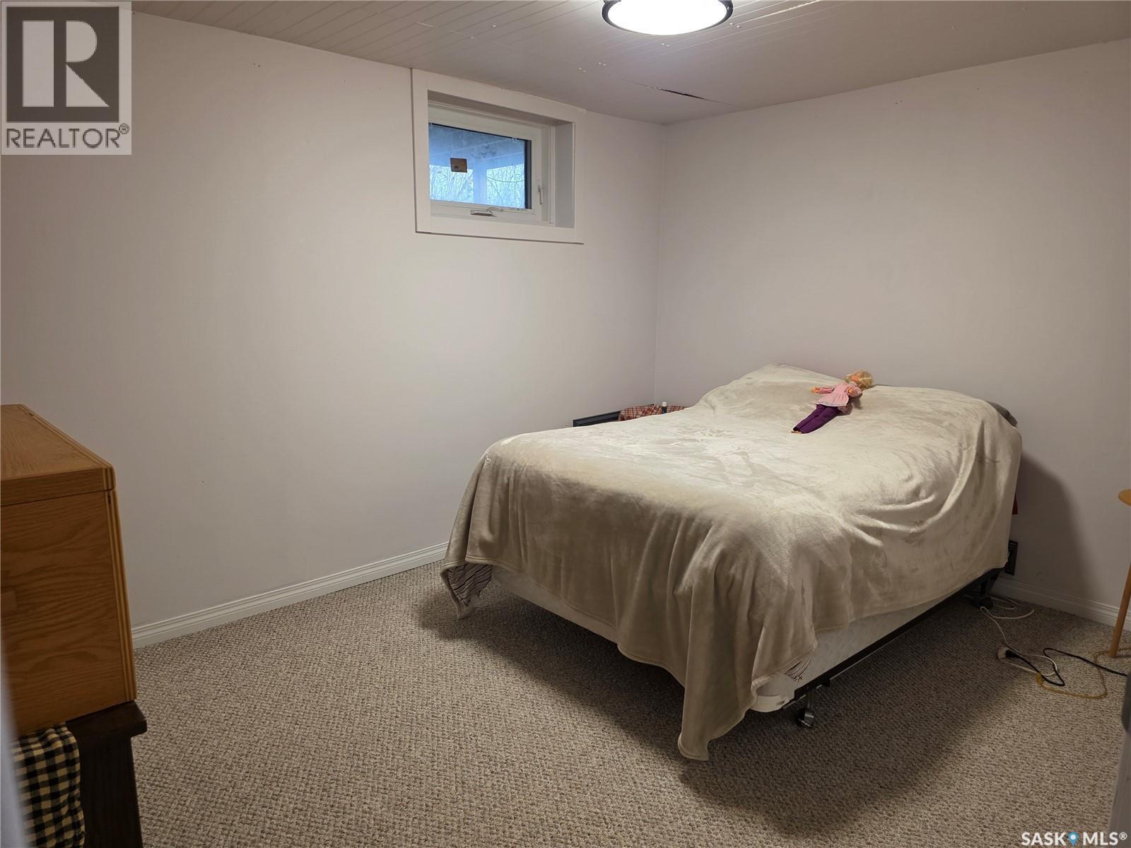 111 4Th Avenue N, Lucky Lake, SK