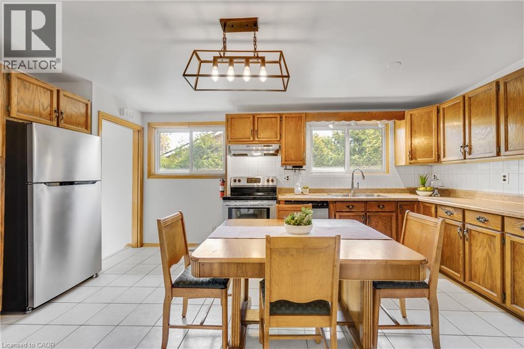 3 Tanager Court, Hamilton, ON - Indoor