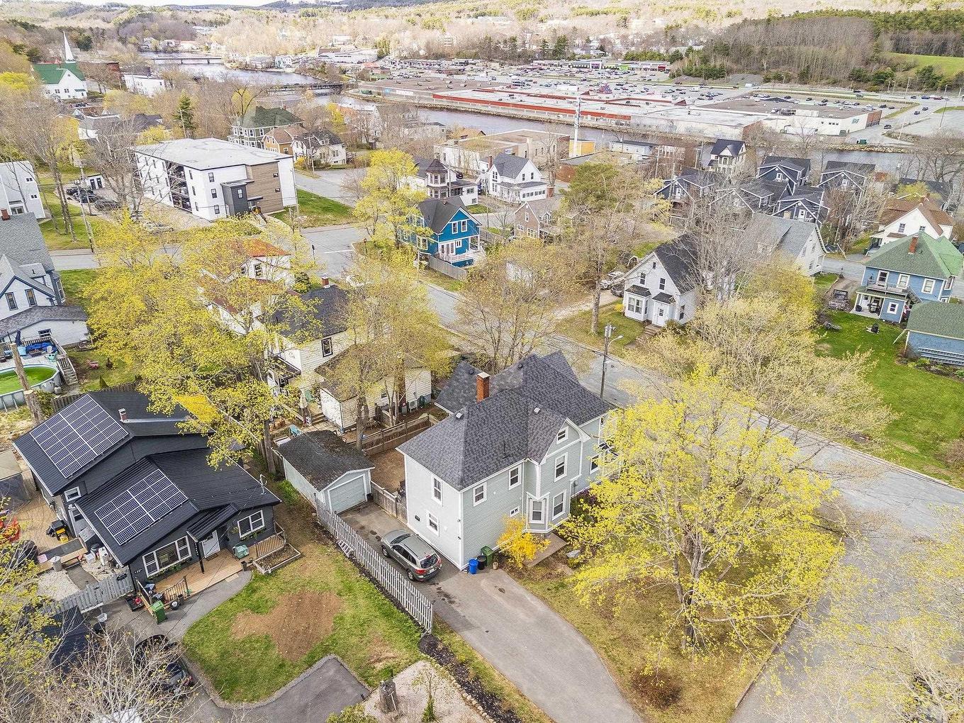 20 Scotia Street, Bridgewater, NS
